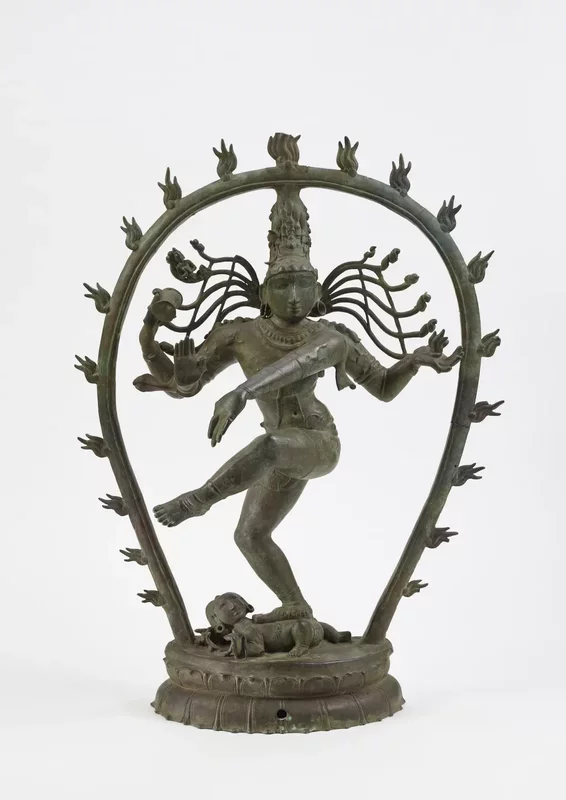Smithsonian Museum Returns Three Stolen Sculptures to India