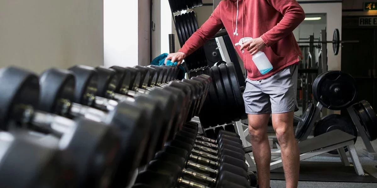 Essential Tips for Keeping Your Dumbbells Clean and Maintained