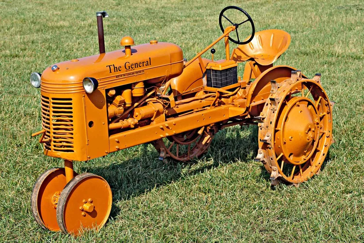 The Journey of the General GG Tractor: A Tale of Five Brand Names