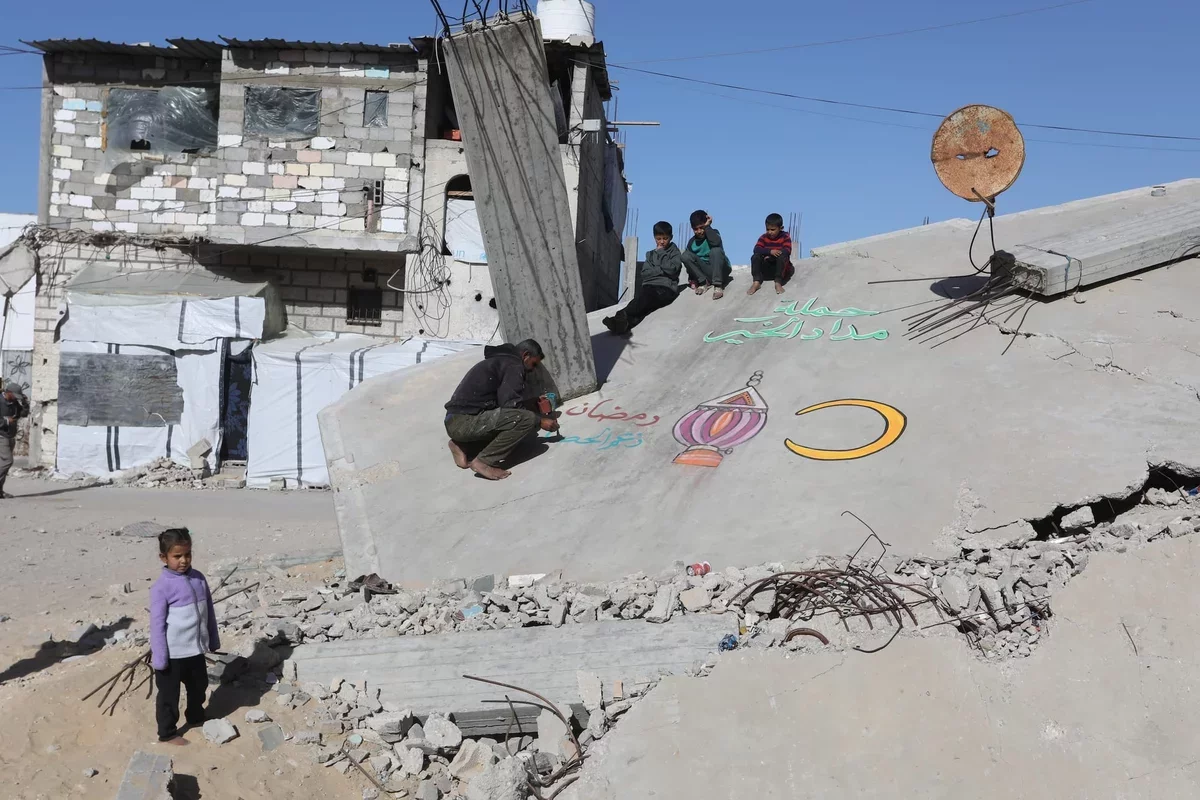 Exploring the Artistic Journey of Gladys Nilsson