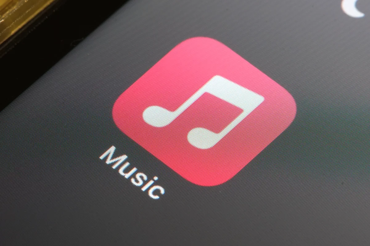 Apple Music Introduces AI-Generated Playlists