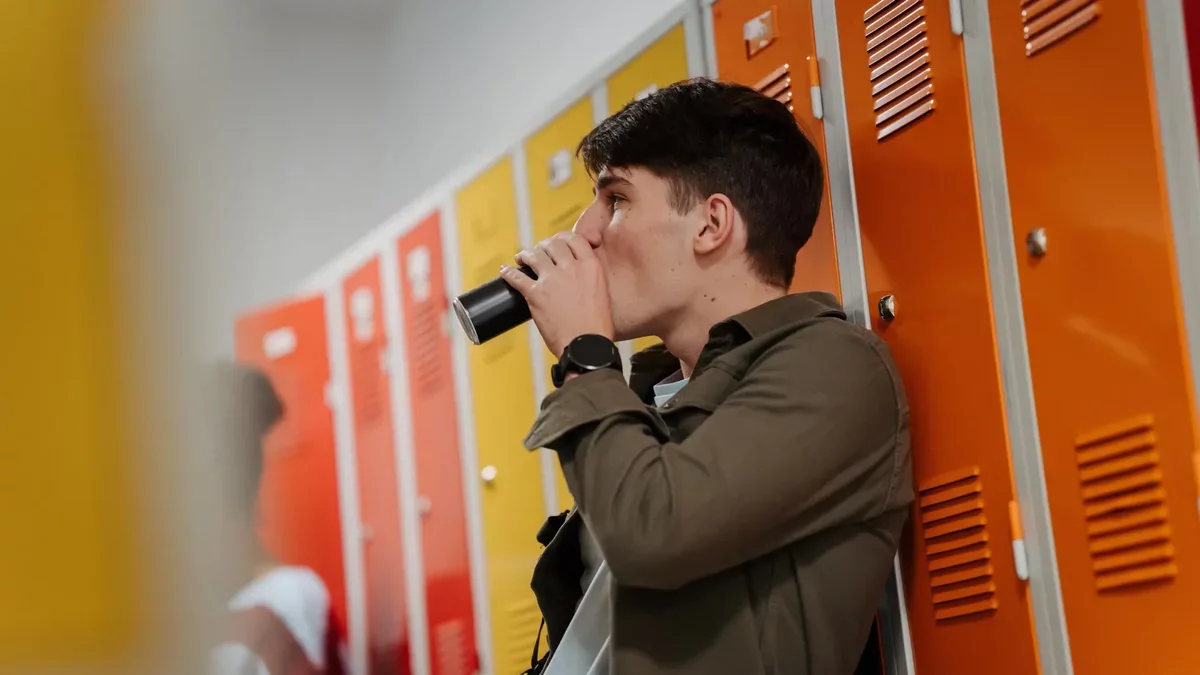 Connection Between Sugary Drinks and Anxiety in Teens Explored