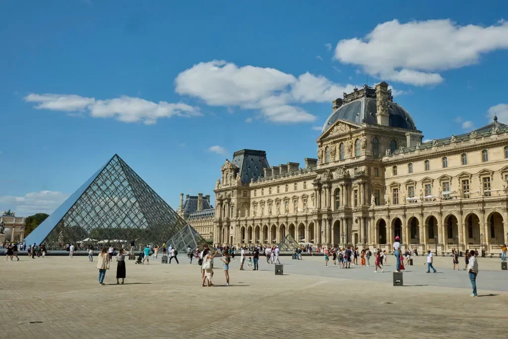 Louvre Museum Addresses Ticket Fraud Scheme with Enhanced Security Measures