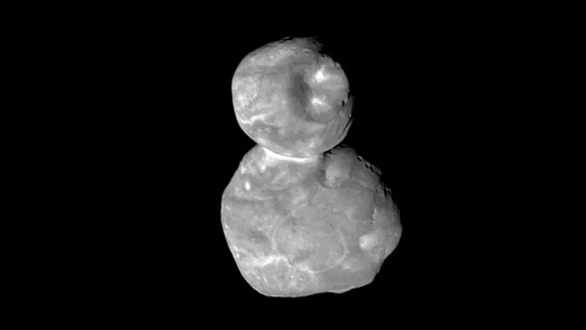The Fascinating Formation of Cosmic "Snowmen" in the Outer Solar System