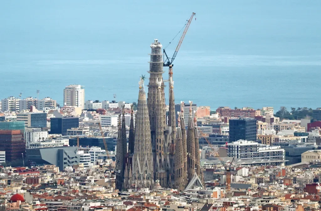 Sagrada Familia Completes Central Tower After 144 Years of Construction