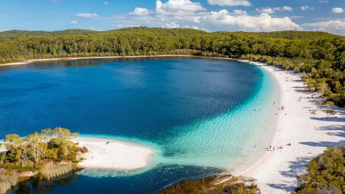 Ancient Secrets of K'gari: Lakes Dried During a Rainy Epoch