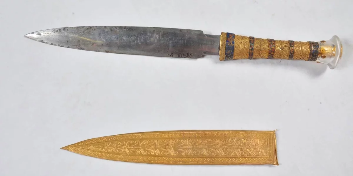 The Fascinating Origins of King Tutankhamun's Meteorite Dagger