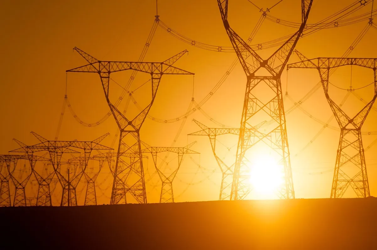 Revolutionizing the Electrical Grid: Google, Tesla, and Partners Advocate for Change