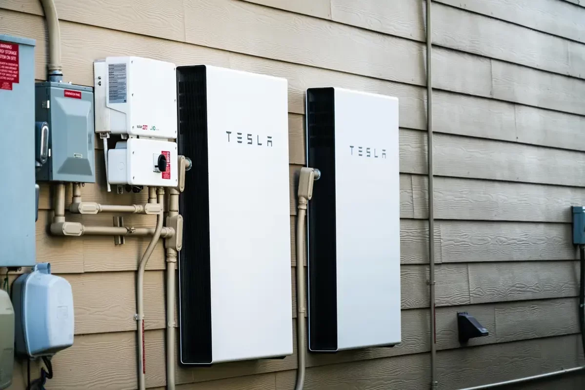Tesla Enters UK Energy Market as a Licensed Utility