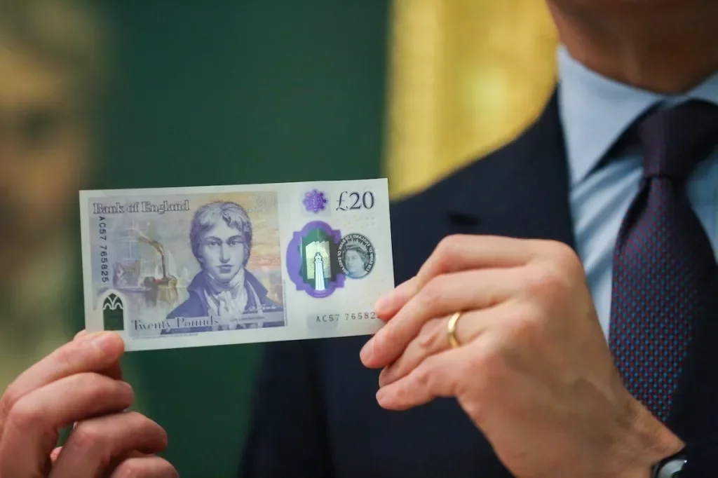 Bank of England to Feature UK Wildlife on New Banknotes