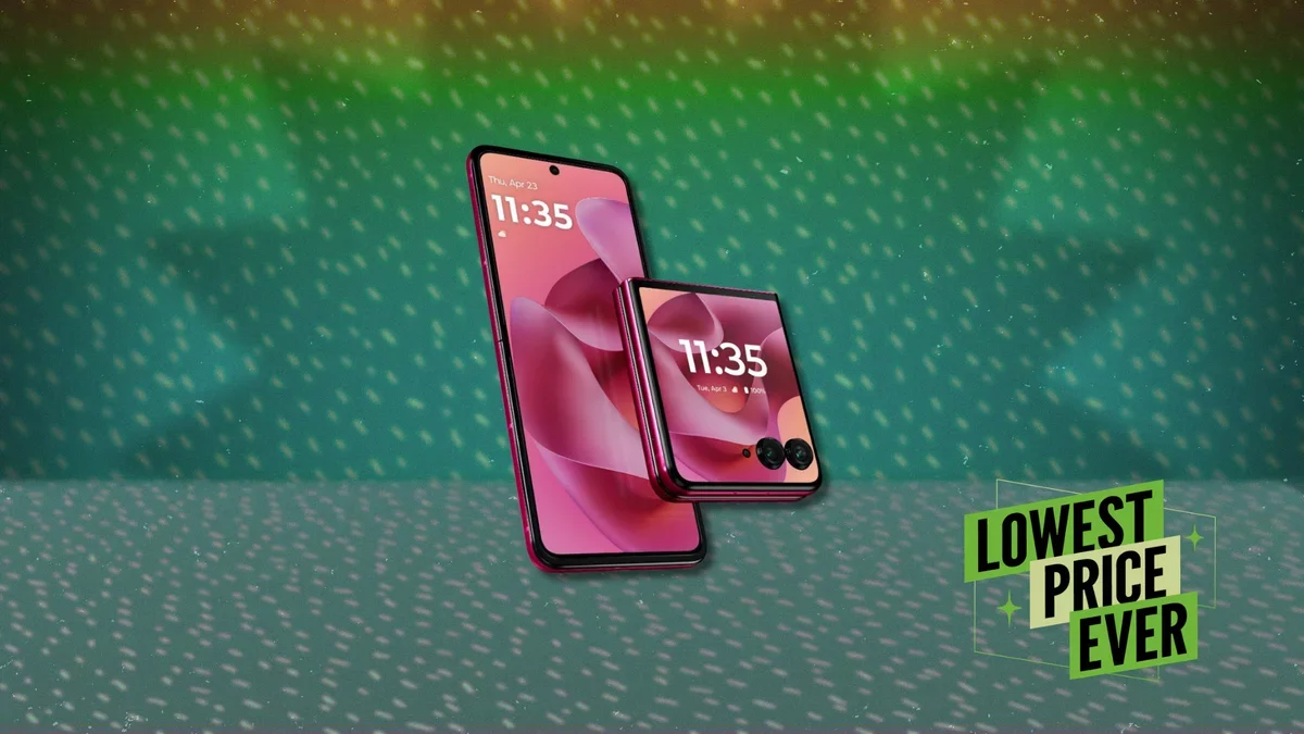 Motorola Razr+ Available for $400: A Smart Buy