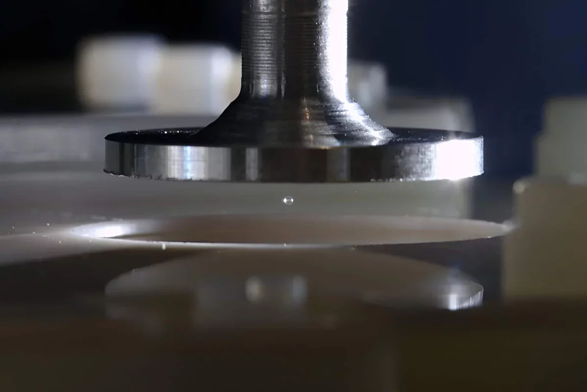 Breakthrough in Static Electricity: Scientists Unravel the Mystery Using Acoustic Levitation