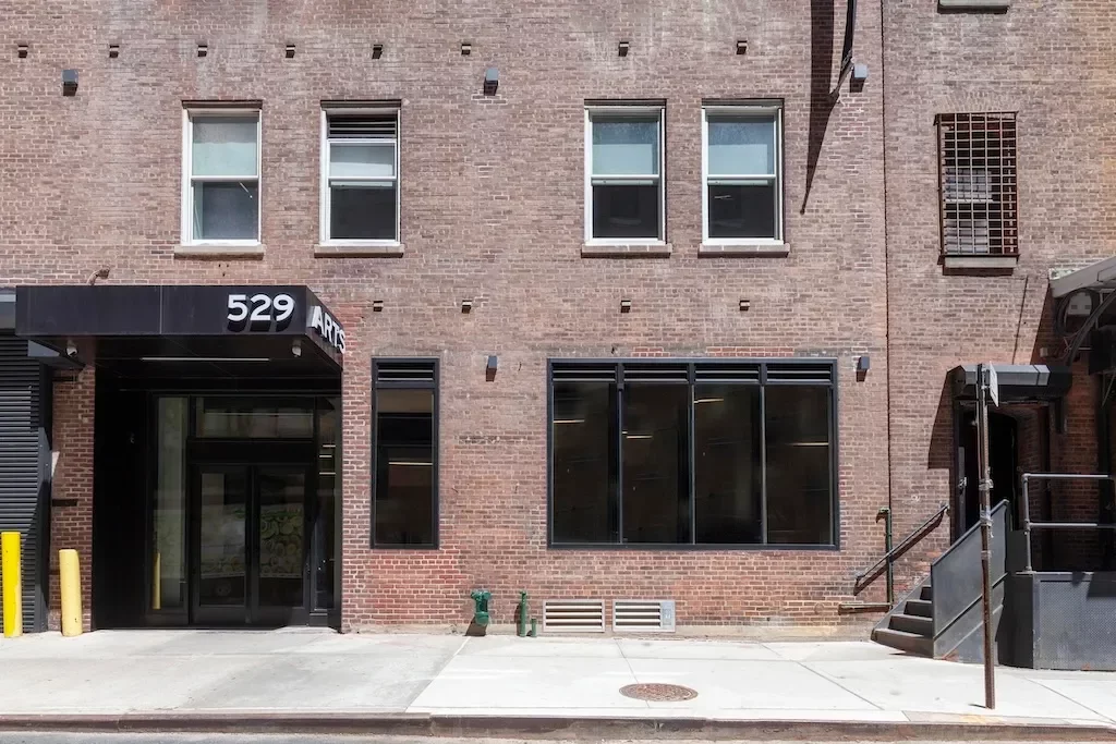 Max Levai Launches New Gallery in Chelsea, Embracing Opportunities Amid Market Changes