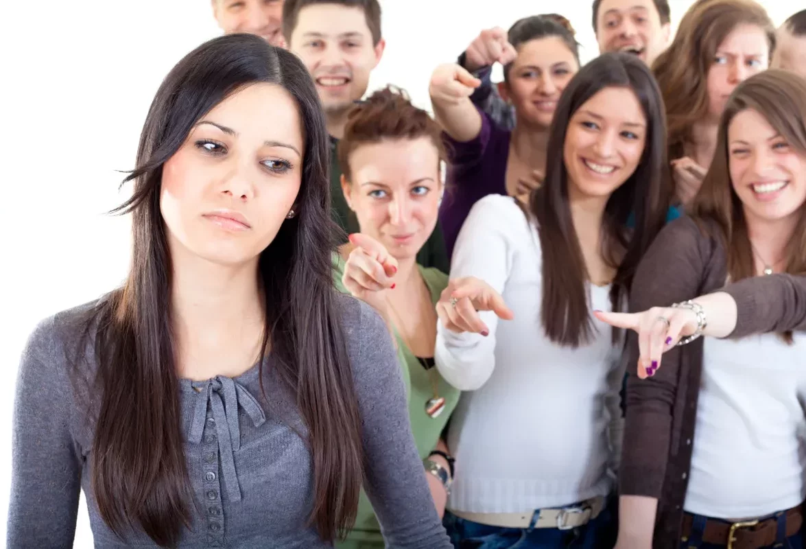 Meta AI App Sparks Privacy Concerns Among Users