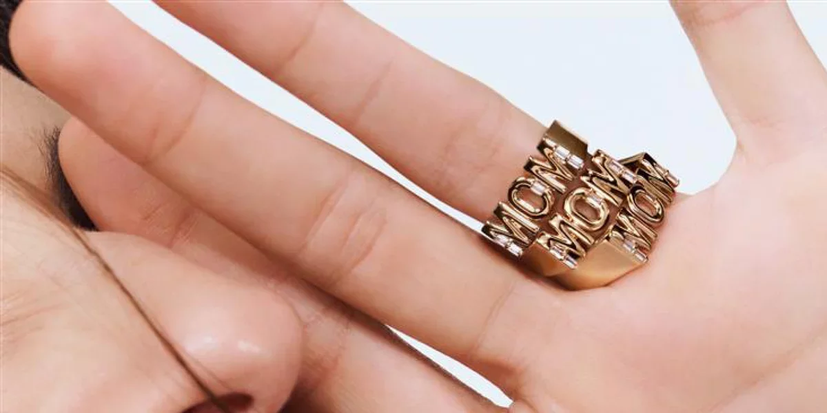 The Ultimate Guide to Celebrating Mother's Day with Thoughtful Gifts