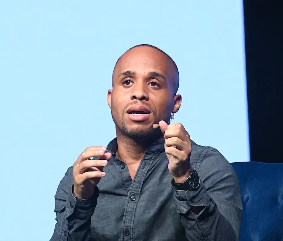 Scholly Founder Chris Gray Takes Legal Action Against Sallie Mae
