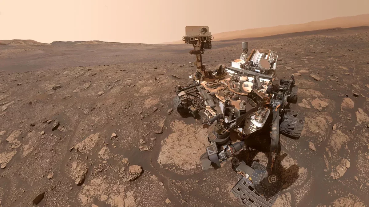 NASA's Curiosity Rover Unveils Intriguing Organic Molecules on Mars