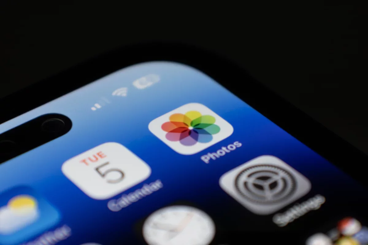 Apple's iOS 27 to Introduce Innovative AI Editing Tools for Photos App