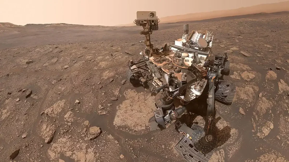 NASA's Curiosity Rover Discovers Abundant Organic Molecules on Mars