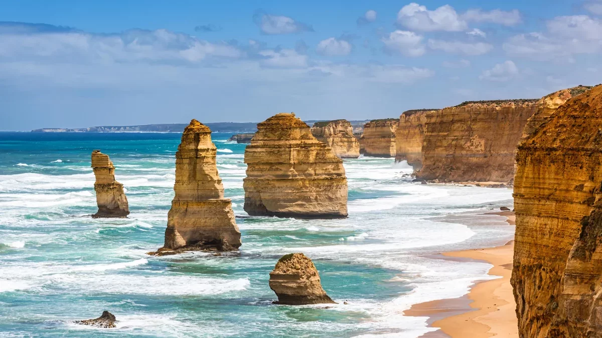 Scientists Uncover the Formation History of the Twelve Apostles