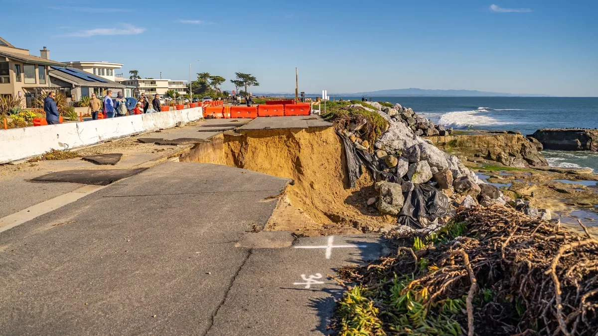 New Insights on Earthquake Interactions Along the West Coast