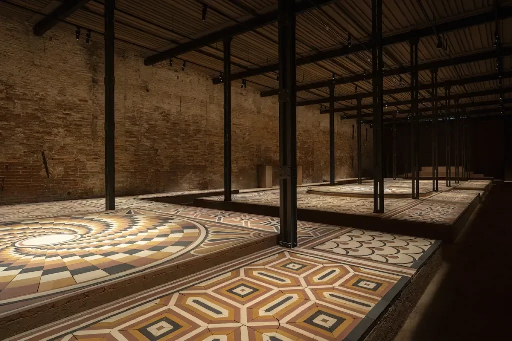 Dana Awartani Transforms Cultural Heritage at the Venice Biennale with 30,000 Clay Earth Bricks