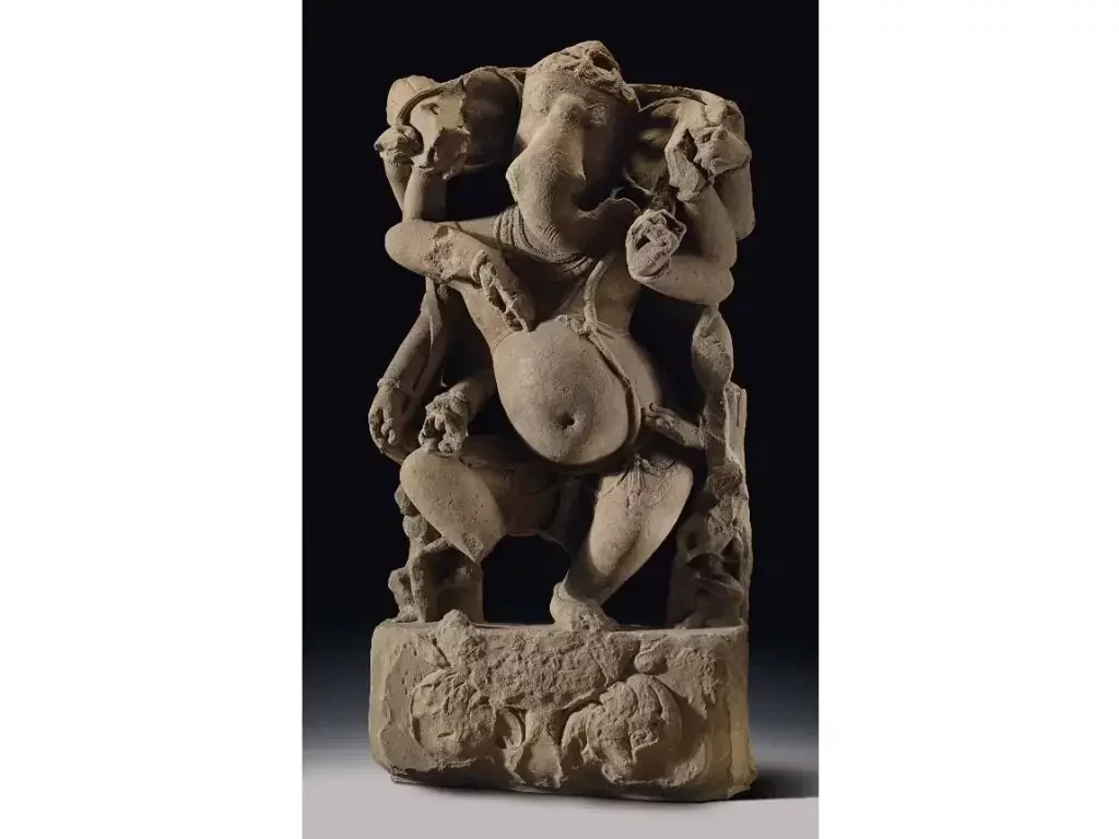 Manhattan D.A. Returns Over 650 Looted Artifacts to India