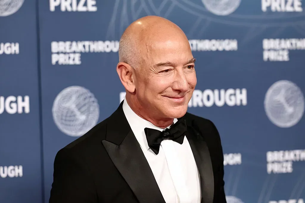 Jeff Bezos' Representative Exits Slate Auto's Board