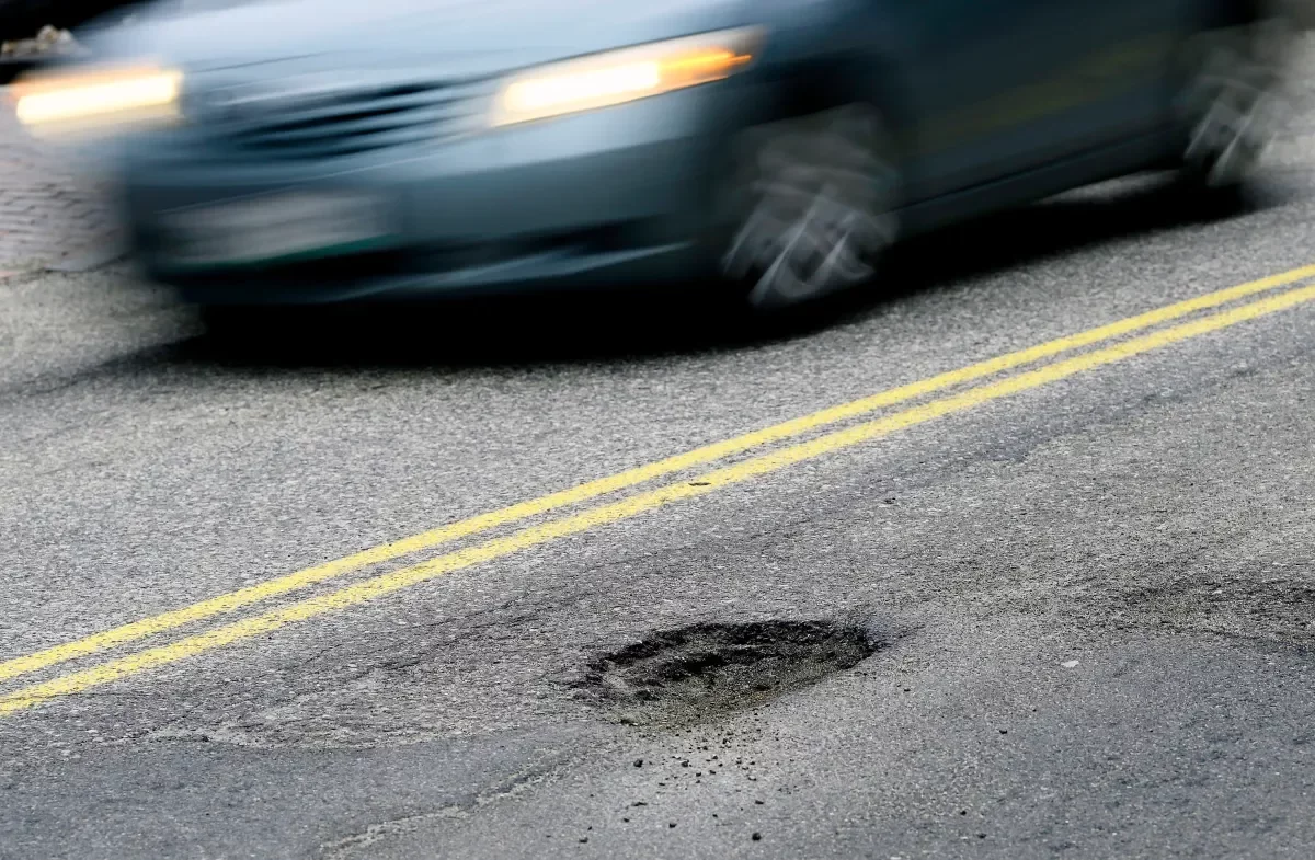 Revolutionizing Pothole Management: AI and Truck Technology Unite
