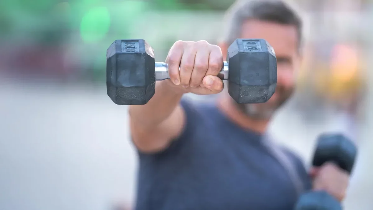 Longitudinal Study Unveils Fitness Decline Timeline Starting at Age 35