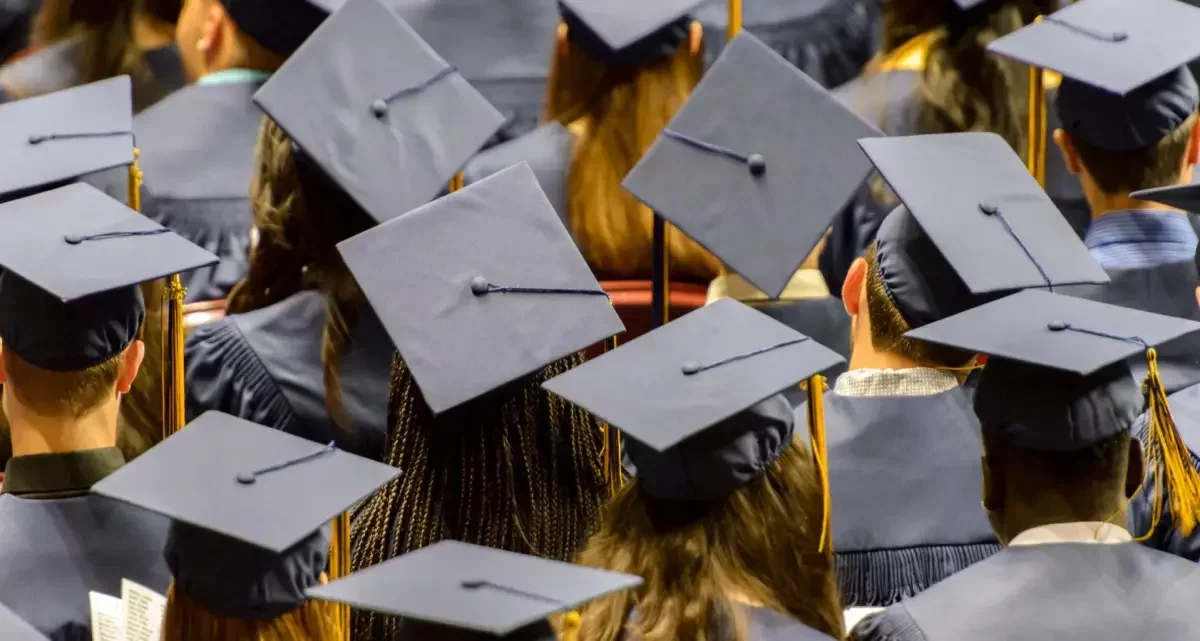 Commencement Speakers Face Student Pushback on AI Discussions