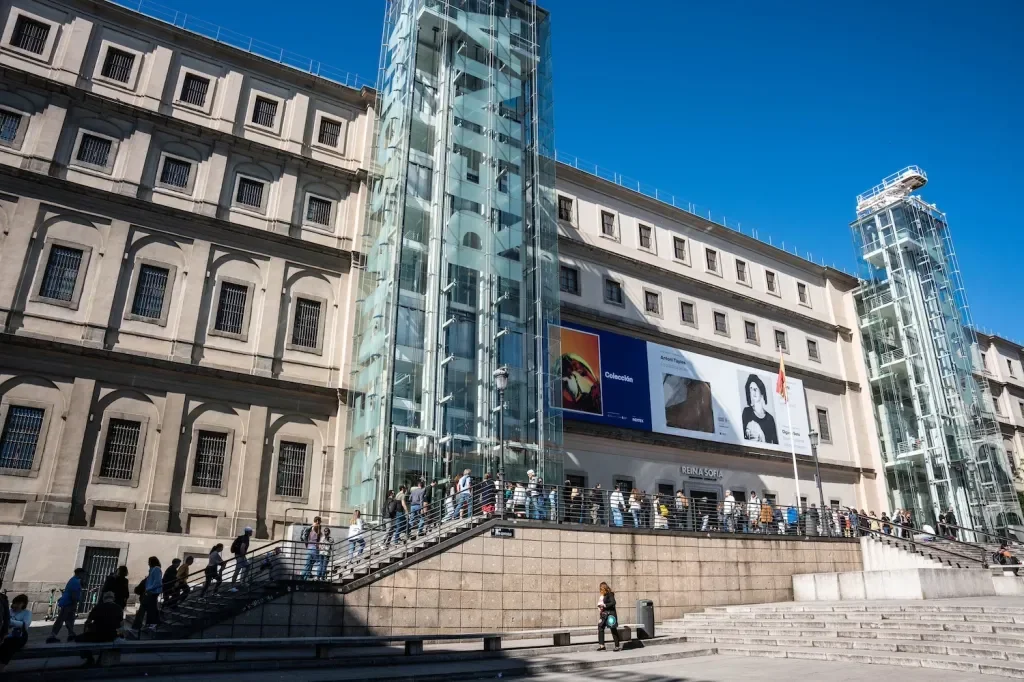 Spain's Government Demands Accountability from Reina Sofía Museum Amid Inventory Concerns