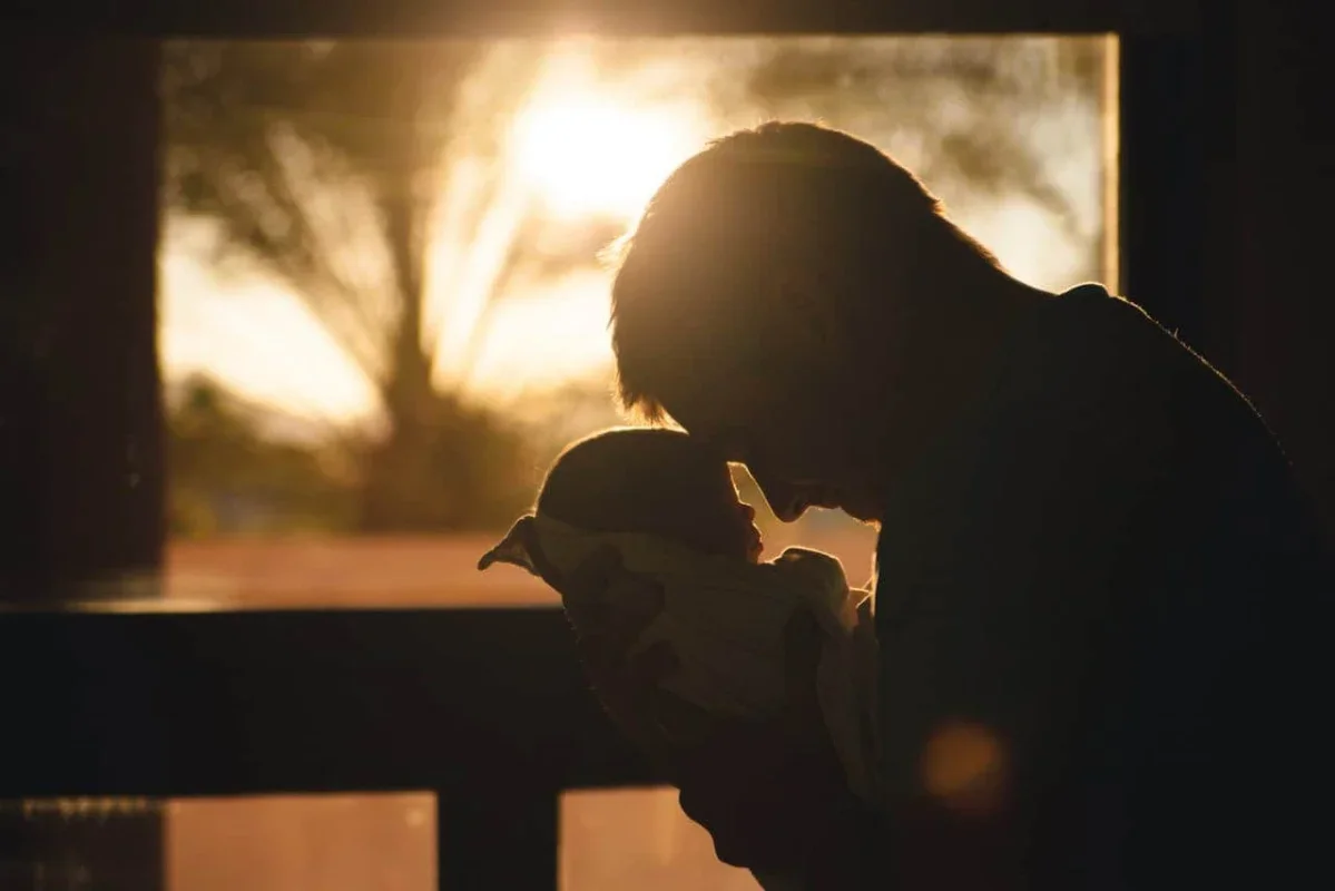New Fathers Experience Rapid Brain Transformations in Early Postpartum Period