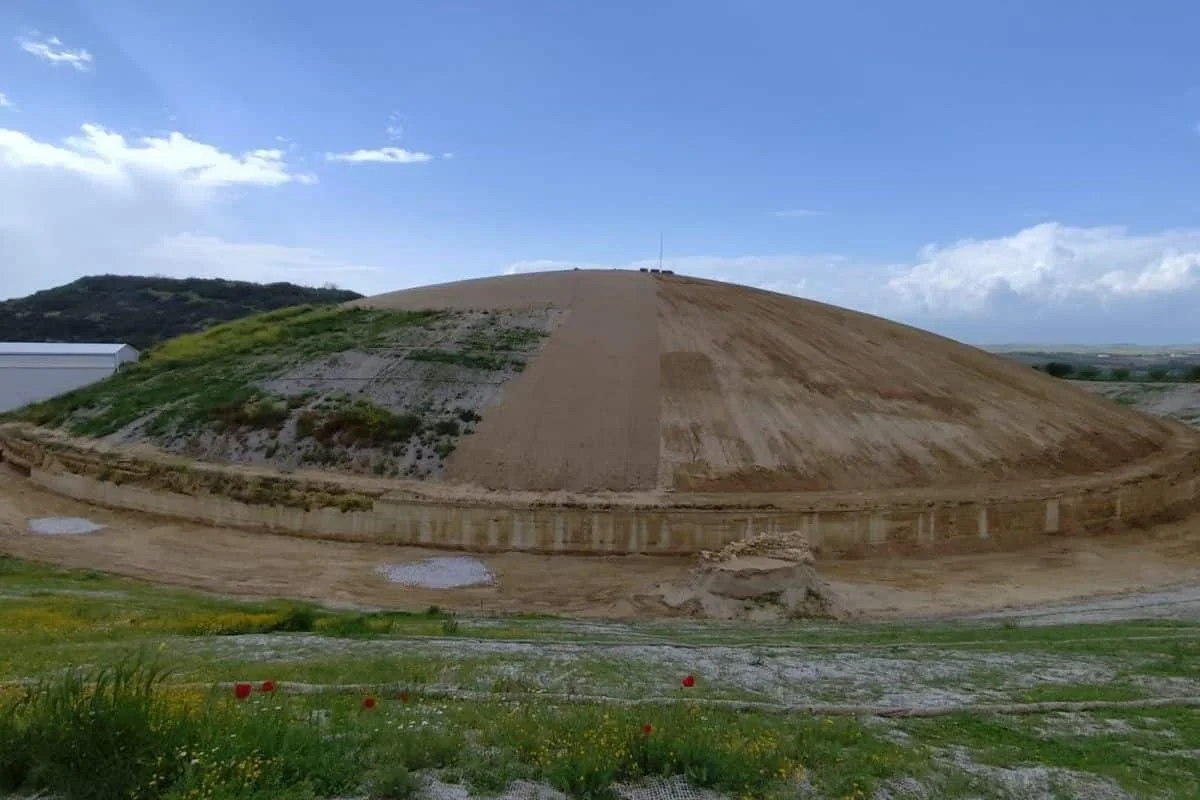 Archaeologists Uncover the Magnificent Kasta Tomb Linked to Alexander the Great