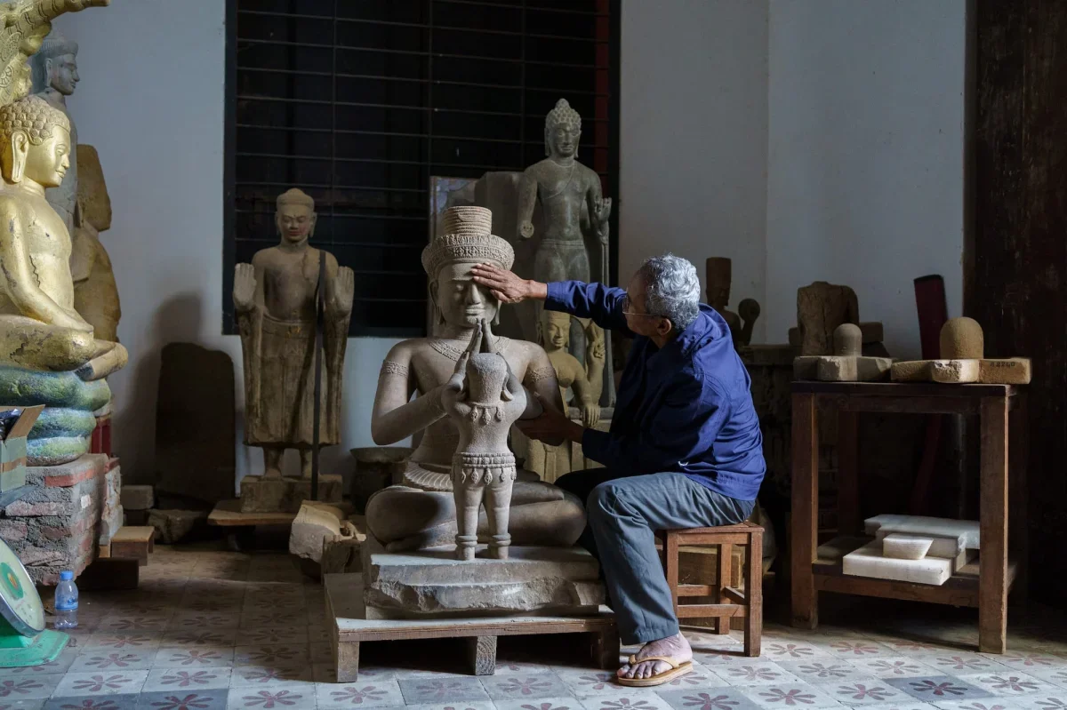 Unveiling the Complex Legacy of Douglas Latchford in Art Trafficking