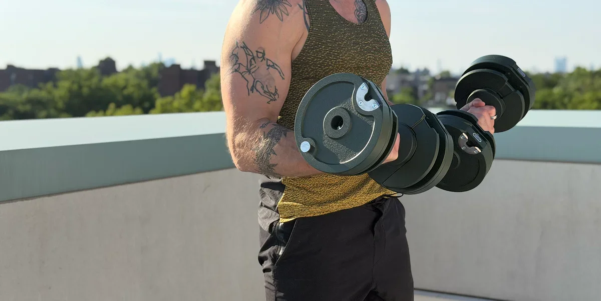 Reimagining Home Workouts with the SMRTFT Nüobell 100 Dumbbells