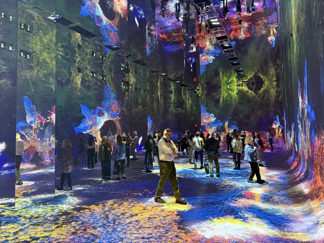 Exploring Dataland: A Revolutionary AI Art Museum in Los Angeles