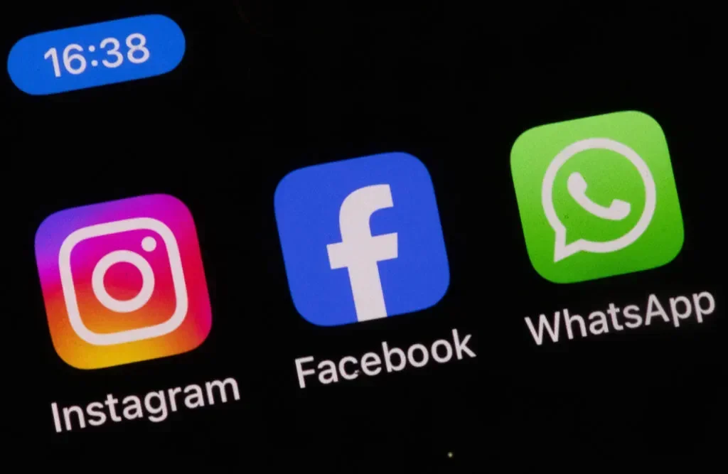 Meta expands Facebook with new AI Mode and creative tools