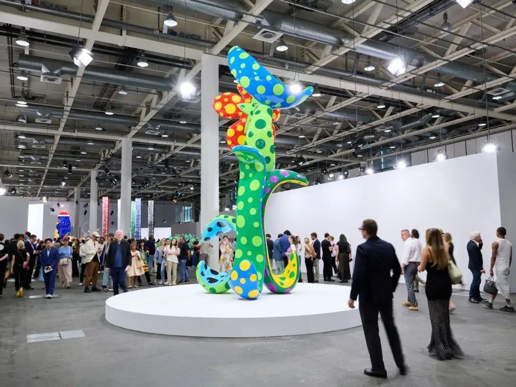 Art Basel Unlimited 2026: Monumental Installations Turn the Fair Into a Living Landscape