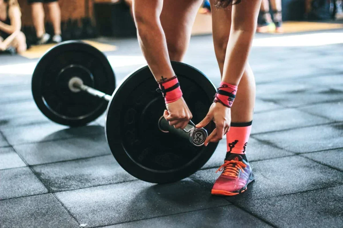Strength Training May Reach Its Health Sweet Spot in Just Two Hours a Week