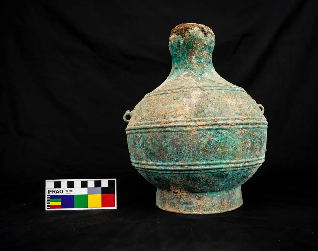 2,300-Year-Old Bronze Bottle in China Reveals a Rare Ancient Grain Brew