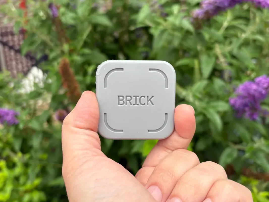 Brick: A Physical Device Reimagining Screen-Time Control