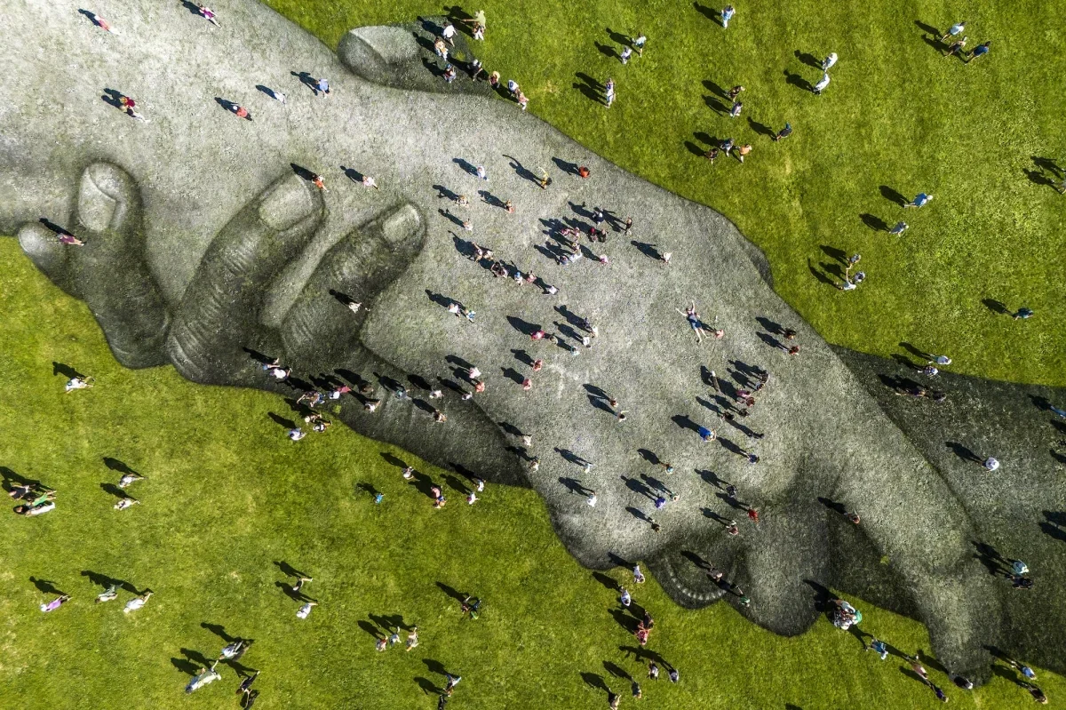 Minneapolis Park Becomes a Vast Canvas for Community Unity