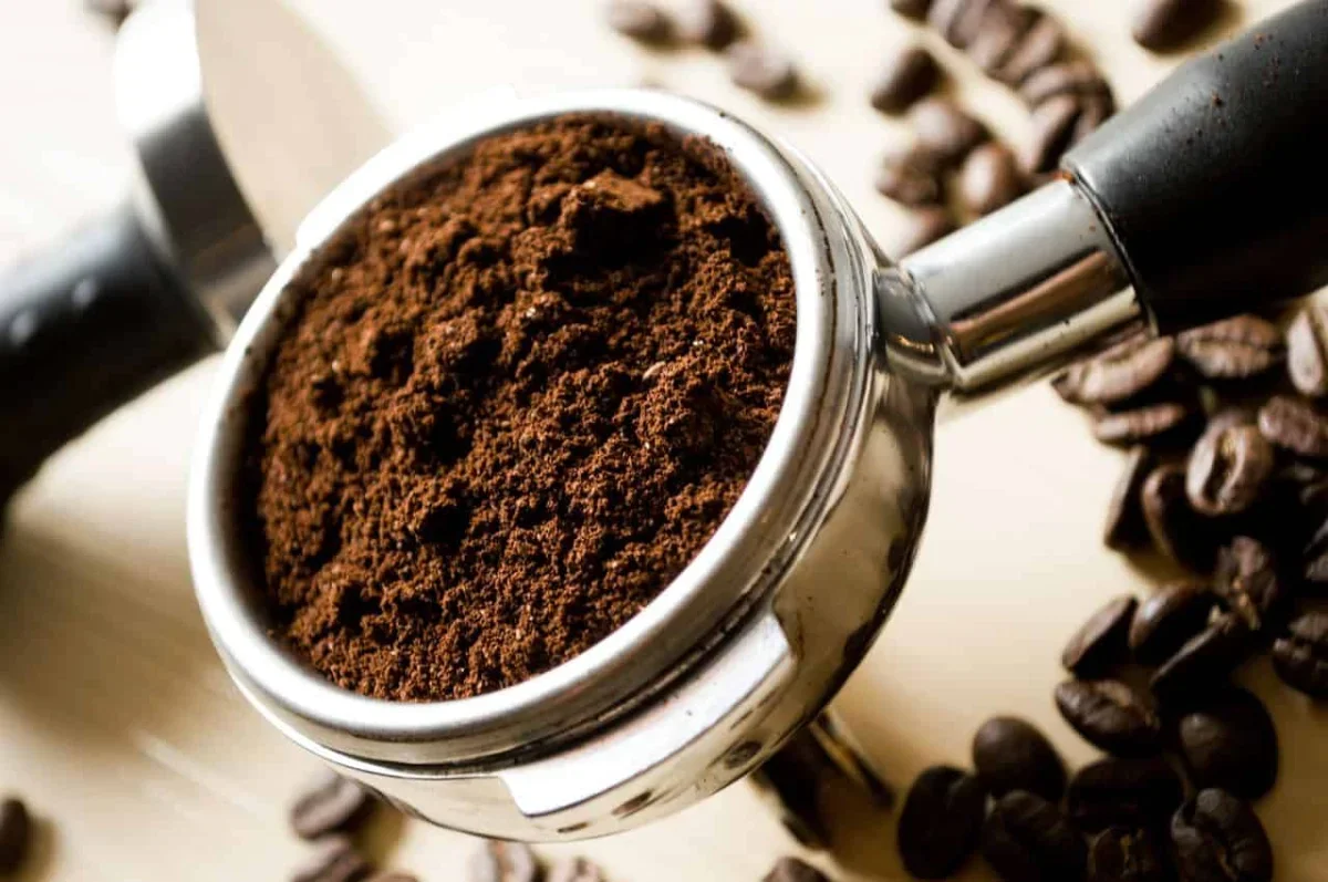 Wet Coffee Grounds Become Coal-Like Fuel in 90 Seconds