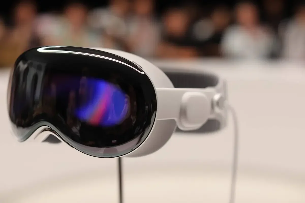 Apple Vision Pro Leader Reportedly Moves to OpenAI Hardware Team