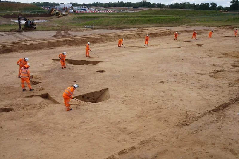 5,800-Year-Old Neolithic Monument Unearthed on Suffolk Coast