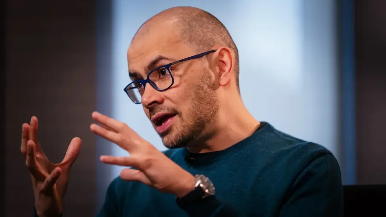 DeepMind CEO urges an independent standards body for frontier AI