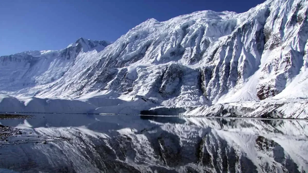 High Himalayan Lake Reveals Microplastic Presence at Nearly 5,000 Meters