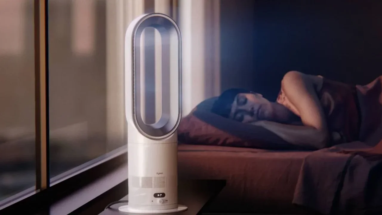 Dyson's 2-in-1 Smart Appliance Blends Heating and Cooling for Year-Round Comfort