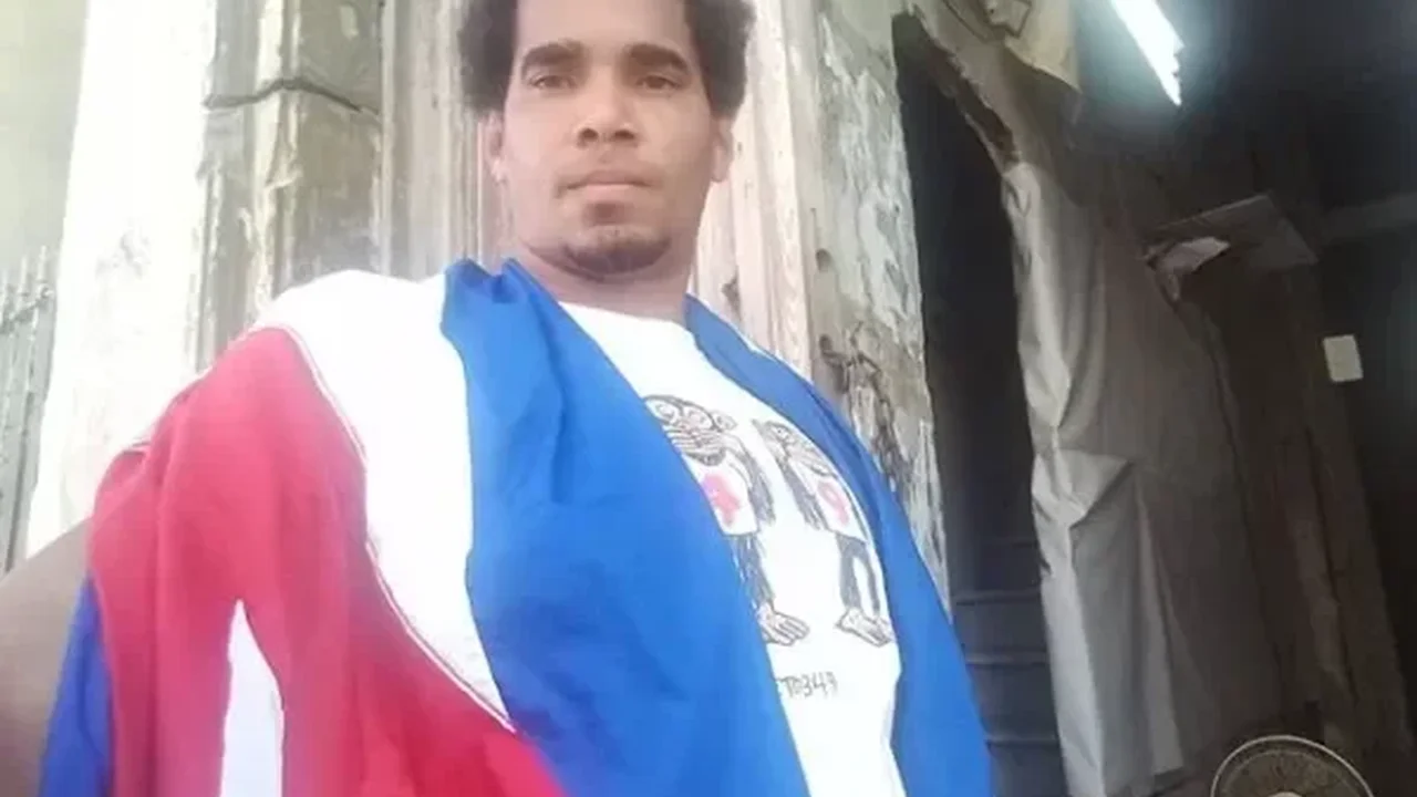 Cuban Artist Luis Manuel Otero Alcántara Arrives in Miami After Leaving Cuba